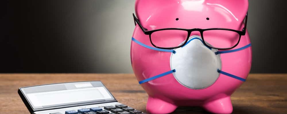 Piggybank,With,Face,Mask,During,Coronavirus,Recession